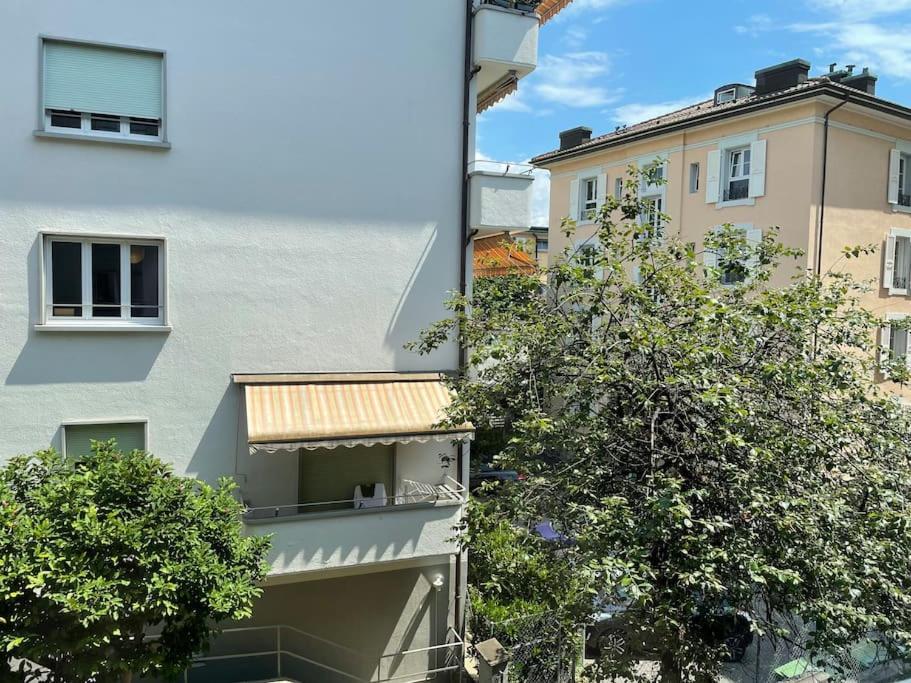 Studio Proche De La Gare ! Apartment Lausanne Ngoại thất bức ảnh