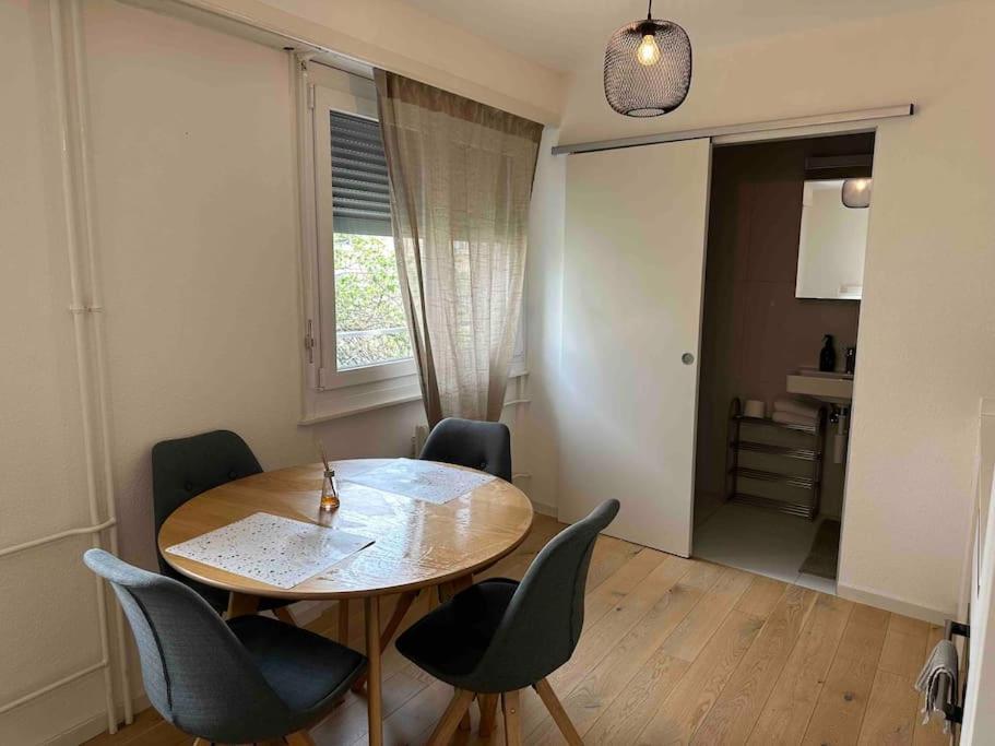 Studio Proche De La Gare ! Apartment Lausanne Ngoại thất bức ảnh